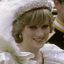 Diana Se Gasto El Dinero De Graduacion