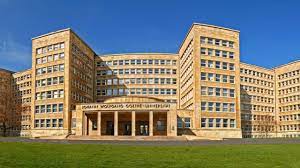 400 m vom hochschulcampus mit über 40.000 studenten, entstehen nach umfangreicher. Bund Deutscher Architekten Campus Westend Frankfurt Am Main