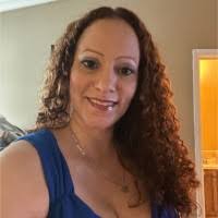 Raisa Flores's Instagram, Twitter & Facebook