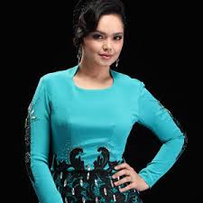 Terdapat sekitar 10 pencarian lagu yang dapat anda download dan dengarkan. Nian Dihati æ­Œè¯ Dato Siti Nurhaliza Kkbox