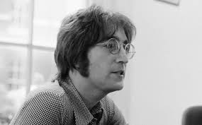 Separated traumatically from each of them by age five, he was raised strictly (in. Neuer Brief Enthullt John Lennon Plante Ruckkehr Nach Grossbritannien