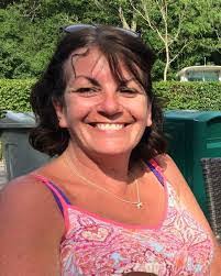 Denise Guckert's Instagram, Twitter & Facebook