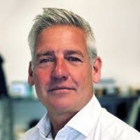 200+ perfiles de «Bicknell»