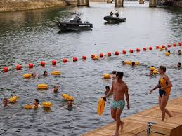 Maria Antônia Valadão gostosa batendo uma