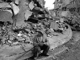 Türkiye'de geçmişten bugüne birçok depreme şahitlik ederken, ülkemizde yaşanan en büyük depremin 1939'da 7,9 şiddetinde yaşanan erzincan depremi. Kayitlara Gecen En Buyuk 10 Deprem