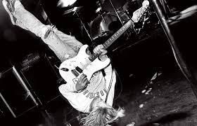 Wallpaper for pc random wallpapers (27295865) fanpop. Kurt Cobain Upside Down Guitar 1795x1151 Wallpaper Teahub Io