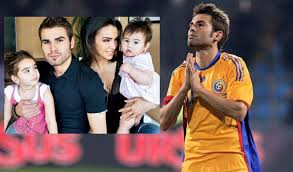 Check spelling or type a new query. Fetele Lui Adrian Mutu È™i Ale Lui Consuelo Matos Au Crescut È™i Sunt La Fel De Frumoase Ca Mama Lor Secretele Com
