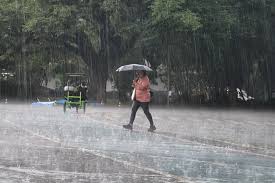 Vai precisar de guarda-chuva? Veja a previsão do tempo na semana em SP