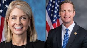 THE ILLINOIZE: Exclusive poll for The Illinoize: Davis leads Miller by a  thread, but Trump may change everything...Republicans want to unseat  Democrat in suburban district...