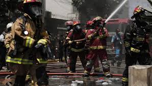 We did not find results for: Coronavirus En Peru 48 Bomberos Fallecieron Y Mas De 1 600 Estan Contagiados Covid 19 Segunda Ola Nndc Lima Peru21