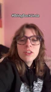 Linda Maddy's Instagram, Twitter & Facebook