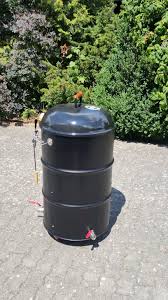 Anyone who loves the great american tradition of barbecuing. Bauanleitung Uds Ugly Drum Smoker Bbq Omer