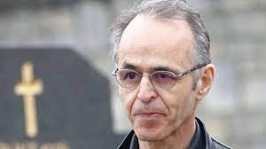 Livre conforme à nos attentes, bien fait pour ceux qui sont fan de goldman et musiciens a posseder sans faute. Jean Jacques Goldman Ne Marche Plus Seul Decouvrez Les Raisons