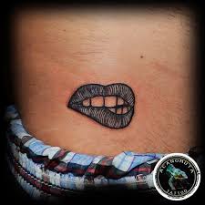 Pin On Geometric Tattoo