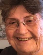 Carol Hamill's Instagram, Twitter & Facebook