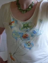 How To Alter T Shirt Neckline With Self Binded Finish Altered T Shirts Altering Clothes Sewing