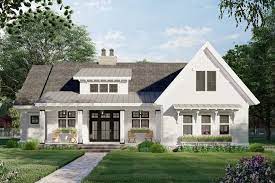 Warm And Welcoming Cottage House Plans