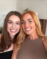 Eve Mcdaniel's Instagram, Twitter & Facebook