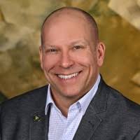 100+ perfiles de «Denis M»