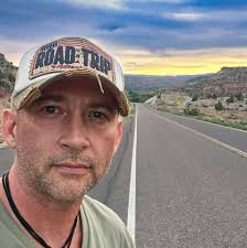 Say hello to the latest addition to our world-class art collection, "The  Travelers Have Arrived." Symbolizing a loving relationship against  adversity, this statue has traversed the world and made its next stop