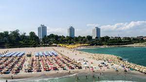 Complex steaua de mare este situat chiar pe malul marii, in statiunea eforie nord. Steaua De Mare Steaua De Mare