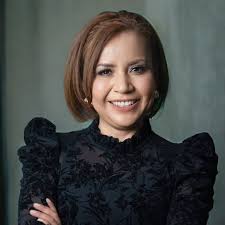 Madai Perez (@madai_perezmarathon) • Threads, Say more