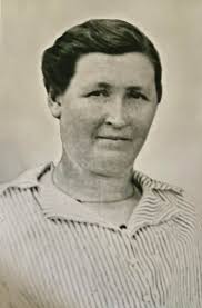 Can someone enhance this old photo?