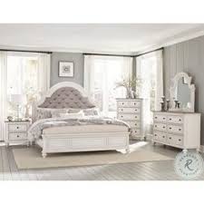 Value city furniture is a local furniture store, serving the new jersey, nj, staten island, hoboken area. Realyn Chipped Two Tone Upholstered Panel Bedroom Set From Ashley Coleman Furniture