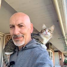 Coming down from five nights in a row of major shows in SF and Oakland…  Robert Plant (who I understand was once in a blues ensemble of some sort),  Pepe Romero, California