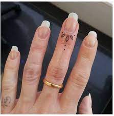 Pin By Jessica Von Elvis On Tattoo S Piercings Tiny Finger Tattoos Finger Tattoos Tiny Tattoos For Girls