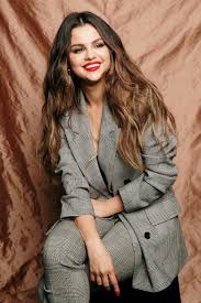Selena Gomez Sac Rengi Sac Beautiful