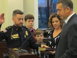 AUDIO: Gainesville's new Chief of Police takes oath of...