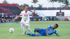 Duel persija vs persib akan jadi pertemuan tim paling produktif melawan salah satu tim dengan pertahanan terbaik. Jadwal Lengkap Final Piala Menpora 2021 Persija Vs Persib Kumparan Com
