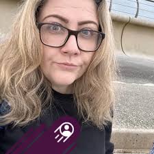 Hello! I am looking for insured and experienced dog carers