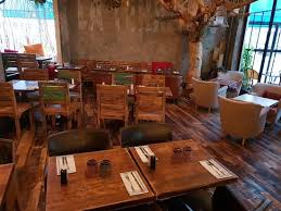 La campagne à paris 16e, dans le bois de boulogne, sur la seine, à bord d'une péniche. La Terrasse Paris 5 Place De Barcelone 16th Arr Passy Menu Preise Tripadvisor