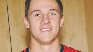 Bomber boys open with thrilling win over Norwalk