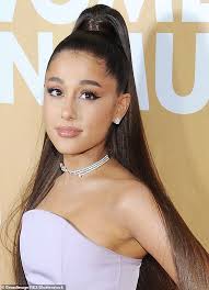 Fans think Ariana Grande is unrecognizable