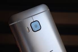 HTC Lead Designer Leaves Company After ...