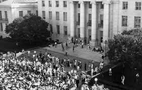 Movements That Inspire Us Berkeley Free Speech Sds Students For A Democratic Society Free Speech Famous Addresses Constitutional Rights