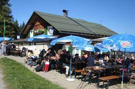 Lustenauer hütte seehöhe 1250 m, kategorie iii, vorarlberg, bregenzerwaldgebirge. Lustenauer Hutte Alpenverein