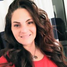 Ella Graff's Instagram, Twitter & Facebook