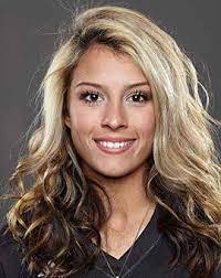 Elizabeth Duron's Instagram, Twitter & Facebook