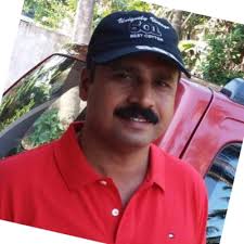 In the Himalaya Mountains of India where winters are long and cold, ice  hockey has become a favorite activity for children and a vehicle for  economic development in the region of Ladakh.