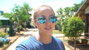 VOLUNTEERING WITH KIDS IN CAMBODIA