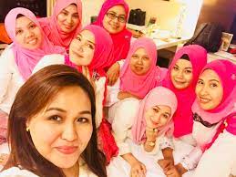 'diva' sekiranya mahu melihat umno terus kekal relevan di hati rakyat. Zahida Zarik Khan On Twitter Srikandi Pandan Pau2017