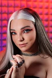 Jeffrey Bupp's Instagram, Twitter & Facebook