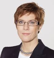 Aber das habe ich nie als belastung empfunden, sondern war und mein vater ist ein jahr vor unserer hochzeit gestorben, und ich wollte unbedingt seinen namen. Jamaika Koalition Im Saarland Hat Sich Aufgelost Grosse Koalition Aus Cdu Und Spd Moglich Dudweiler Blog De