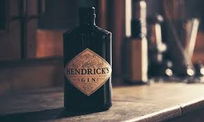 Ditch The Tonic The 10 Best Gins To Drink Straight Best Gin Gin Drinks