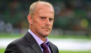 Thomas schaaf born 30 april 1961 is a german retired footballer who played as a defender and a current manager zimmerduell thomas schaaf thomas wolter sv. Thomas Schaaf Alchetron The Free Social Encyclopedia