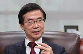 2021년 제1야당 국민의힘 첫 번째 당대표 선거, 첫 번째 tv 토론이 특집 '100분 토론'에서 개최된다.그 어느 때보다 관심이 높은 이번 당대표 선거에는 최종적으로 나경원, 이준석, 조경태, 주호영, 홍문표 후… ì¡°ê²½íƒœ 4ë…„ ë„ˆë¬´ ê¸¸ì–´ ë‹¹ ëŒ€í'œ ë˜ë©´ ë°•ê·¼í˜œ ì„ë°©ìš´ë™ í•  ê²ƒ